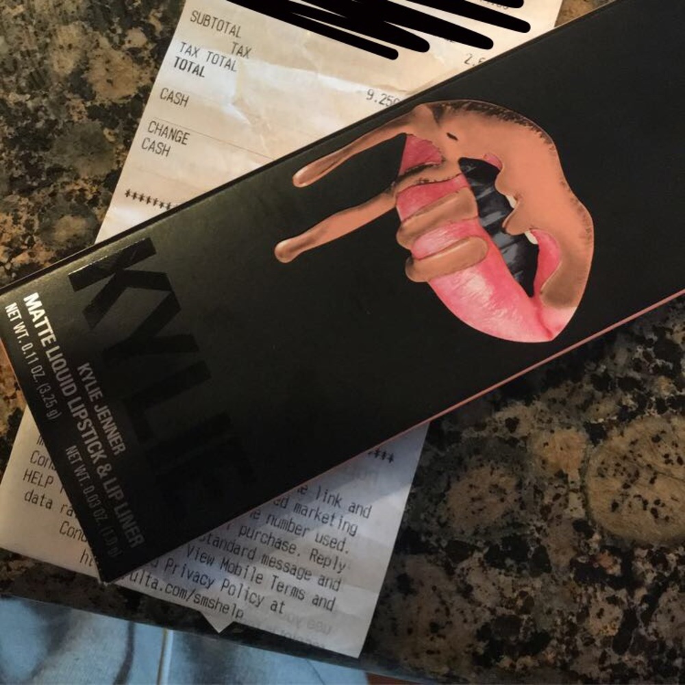 Kylie lip kit